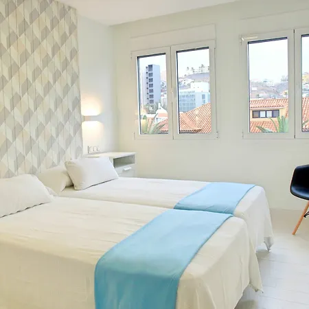 Flatguest Apartman *